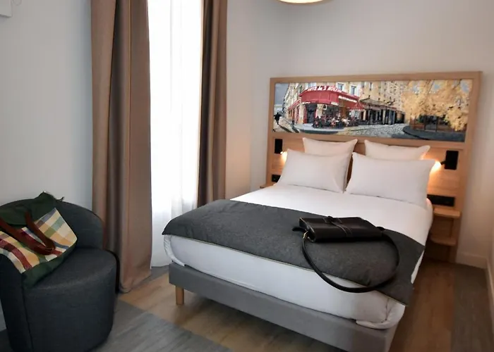 Hotel Dantan Boulogne-Billancourt