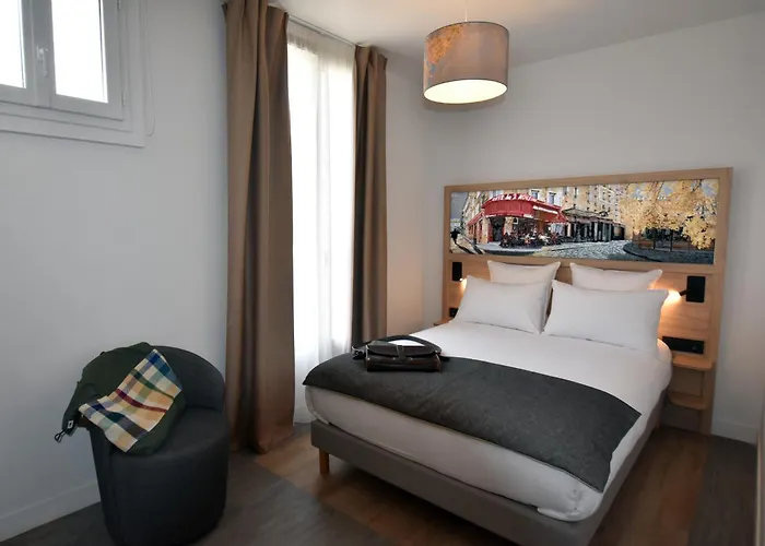 Dantan Hotel *